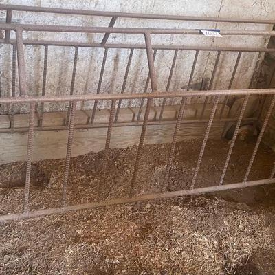 Farrowing Crate