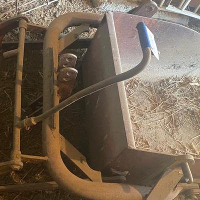 Tractor Dirt Scoop