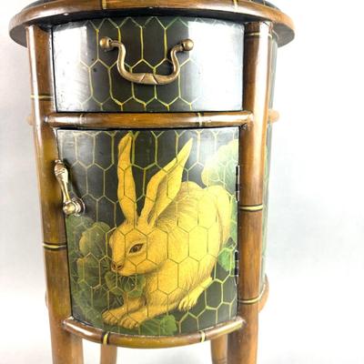 FR073 Round Single Bunny Table / Stand