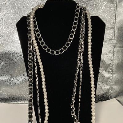 4 in 1 Necklace, faux pearls, silver metals, faux leather 60â€