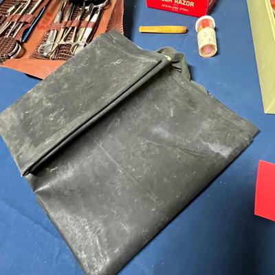 More vintage doctor's items