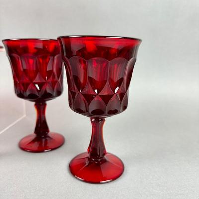 BB166 Lot of 10 Ruby Glass Goblets