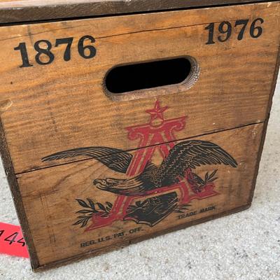 1976 Budweiser Wood Beer crate