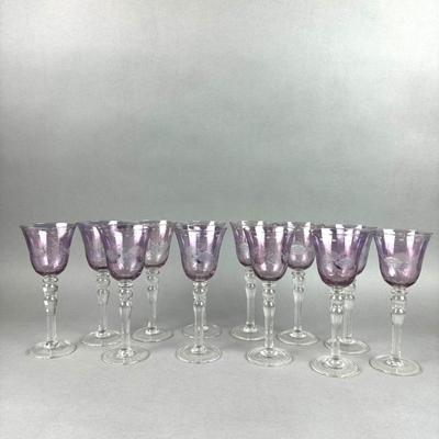 BB212 Set of 12 Vintage Purple and Clear Glass Etched Goblets