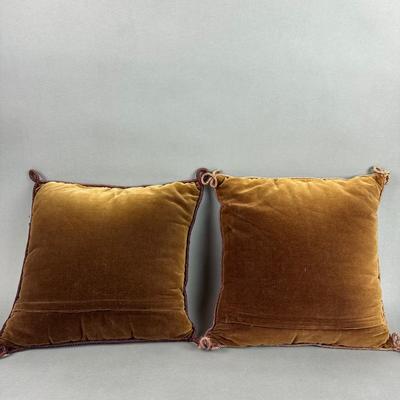 BB217 Pair of Fruit Design Needlepoint Pillows