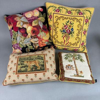 BB218 Set of 4 Decorative Needlepoint Pillows