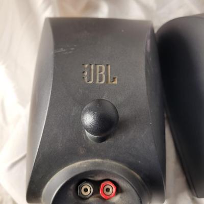 Set of JBL speakers