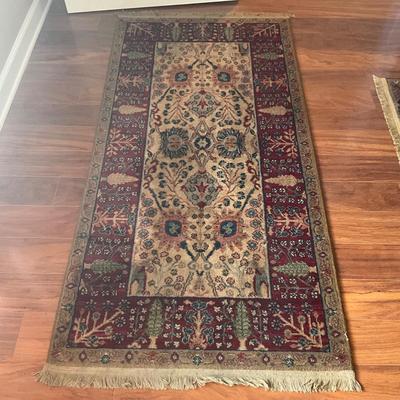 U035 Karastan 100% Wool Samovar Tea Wash Persian Vase Design Rug