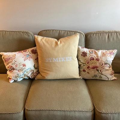 U064 St. Mikes Down Pillow and Two Floral Accent Pillows