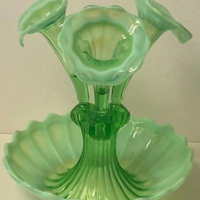 Fenton Green Three Horn Epergne