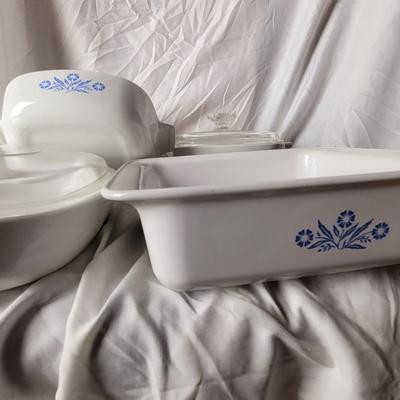 LOT OF CORNING WARE AND LIDS