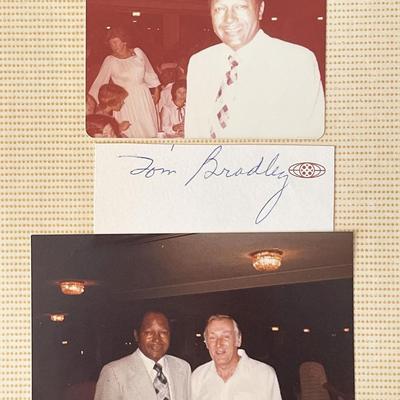 Former Los Angeles Mayor Tom Bradley original signature and photos