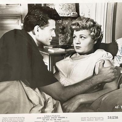 Shelley Winters signed photo