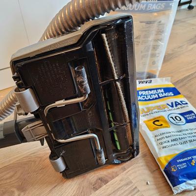 Kenmore Whispertone EVPC Vacuum & Accessories (UC-JS)