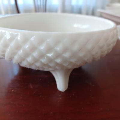 2 milk glass dishes