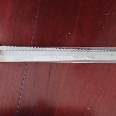 electric knife