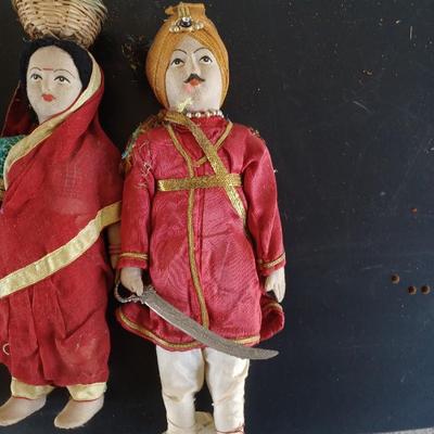 3 dolls
