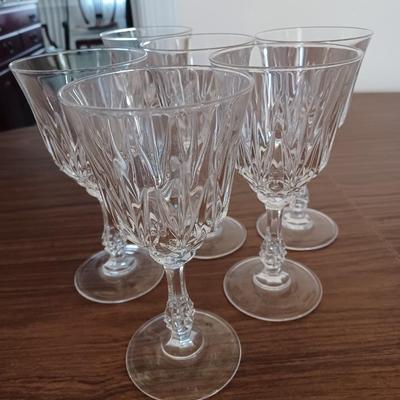 6 crystal glasses