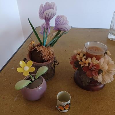 4 pc Flower/candle lot