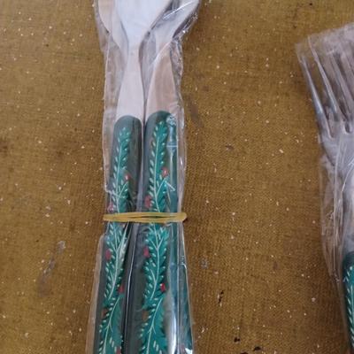 20pc silverware w/tin