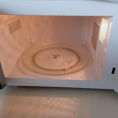 Magic Chef microwave