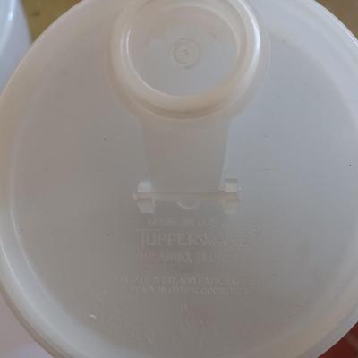 4pc rubbermaid lot