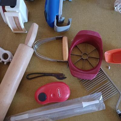 utensil lot