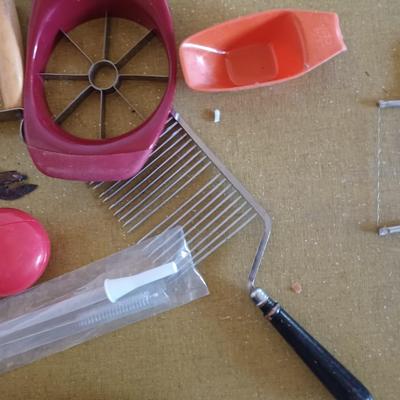 utensil lot
