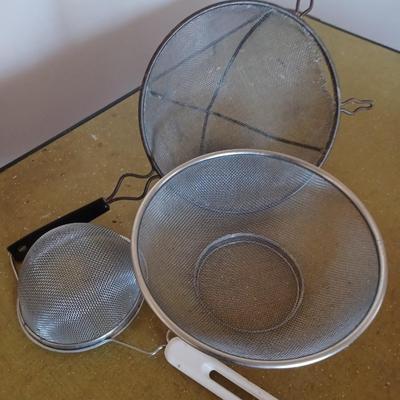 3 strainers