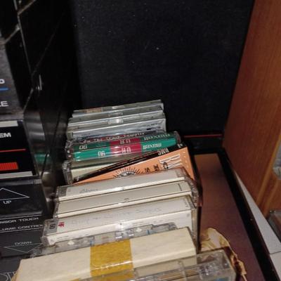Lenoxx Sound SL-320 Radio with cassette lot