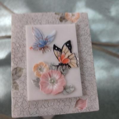 resin butterfly pill box