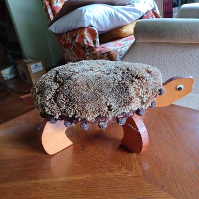 turtle foot stool