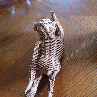 2 wicker pieces
