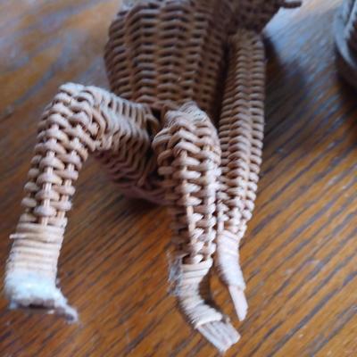 2 wicker pieces