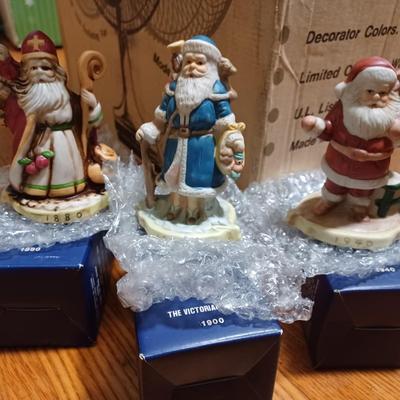 3 santa through the ages