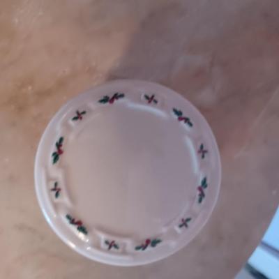 Longaberger cup with lid/base