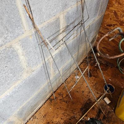 Garden Stakes, Tomato Cages, Shadecloth & More (S-JS)