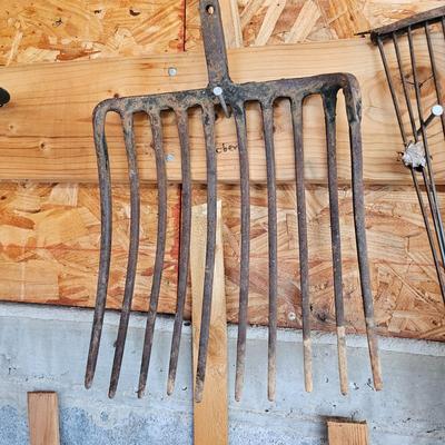 Outdoor Garden Tools & More (S-JS)