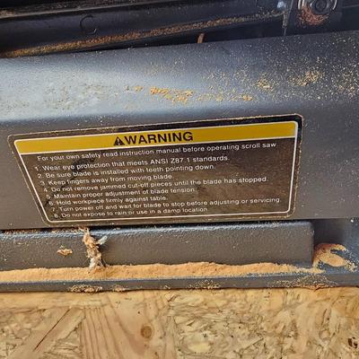 Craftsman 16"Scrollsaw & 7 1/4" Skilsaw Circular Saw (S-JS)