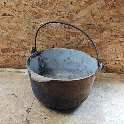 Three Cast Iron Pots w/Handles (S-JS)