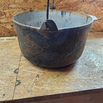 Three Cast Iron Pots w/Handles (S-JS)