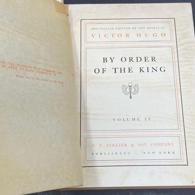 Collection 8 Books by Victor Hugo
