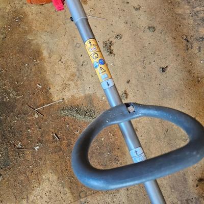 Husqvarna 128CD Gas String Trimmer (S-JS)