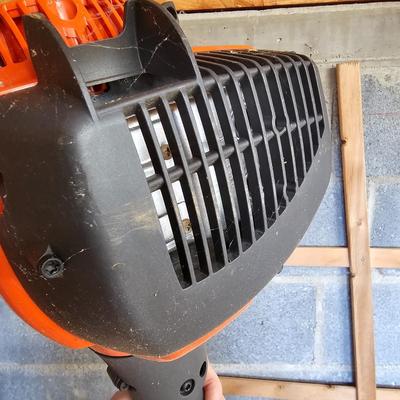 Husqvarna 128CD Gas String Trimmer (S-JS)