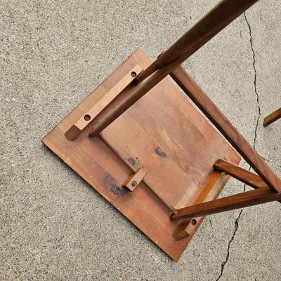 Vintage Tray Tables (G1-JS)