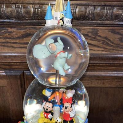 DISNEY SNOWGLOBES