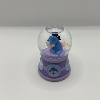 DISNEY SNOWGLOBES