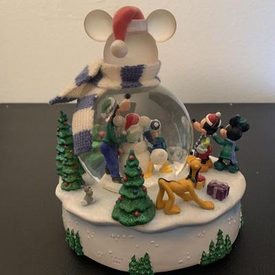 DISNEY SNOWGLOBES