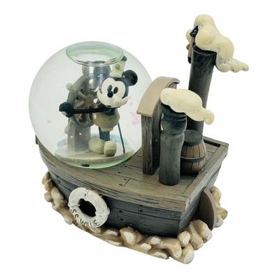 DISNEY SNOWGLOBES