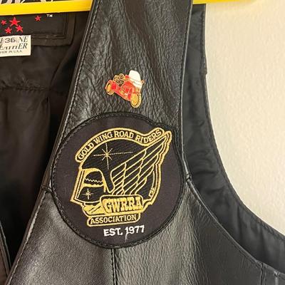 Leather Motorcycle Vests w/ Pins and Patches (UCC-DZ)